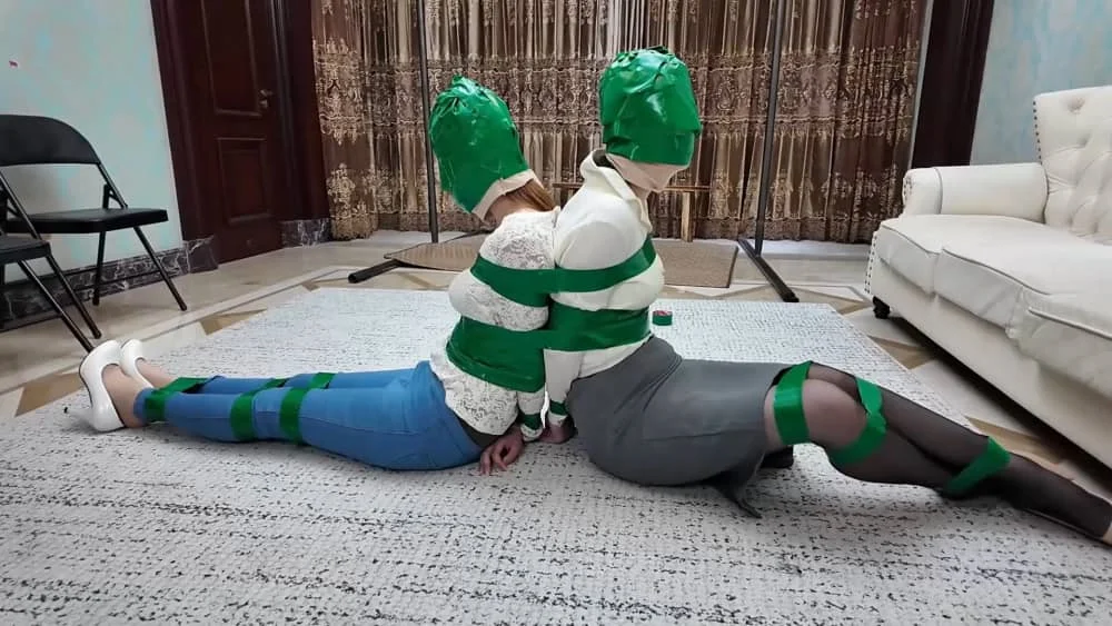 枫叶原创 女老板与女保镖 下，布基胶带极致缠绕捆绑封头，诺澜制裁背后算计她的雨诺和南清