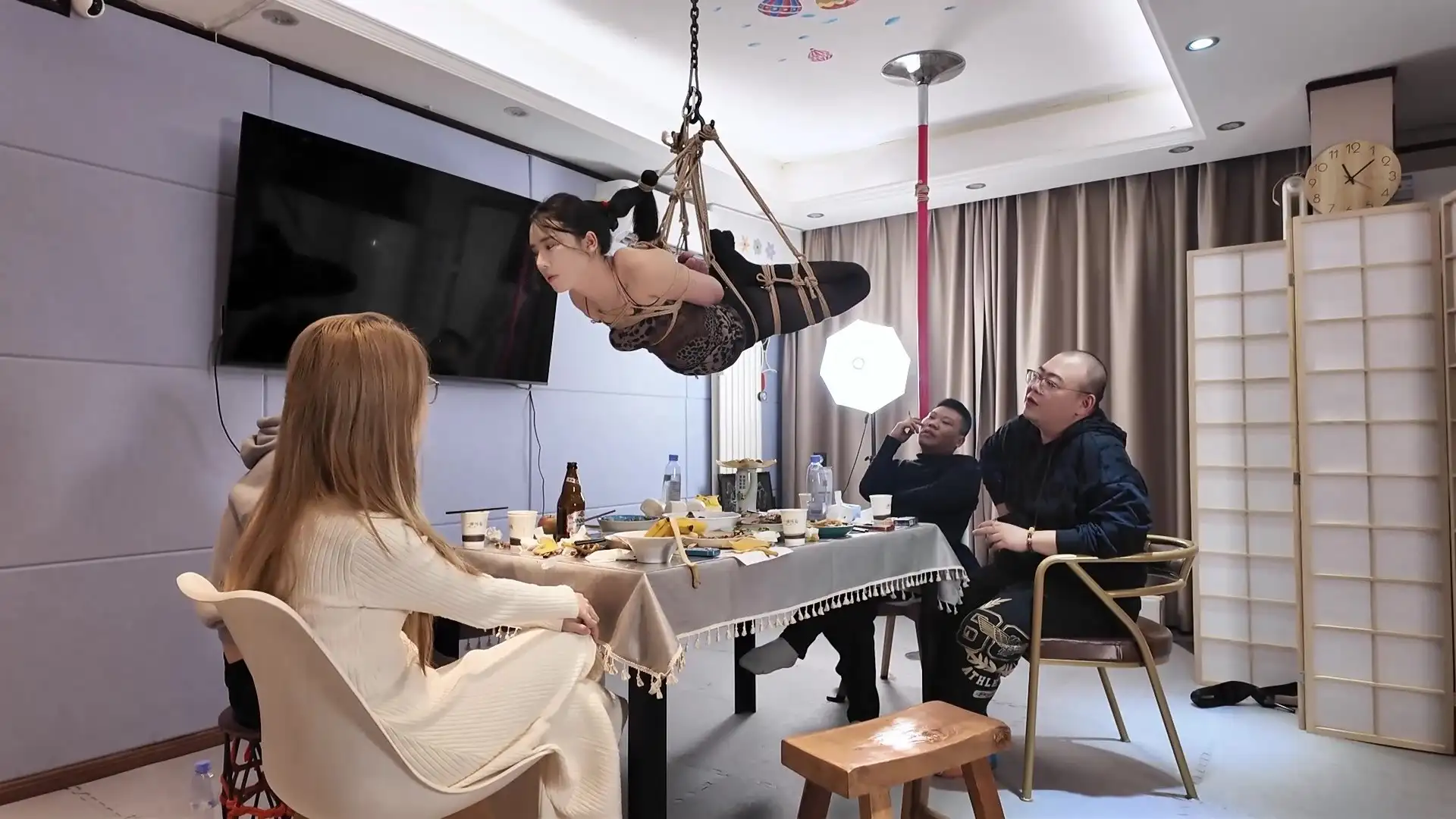 【一绳所爱】杨若琳餐桌游戏