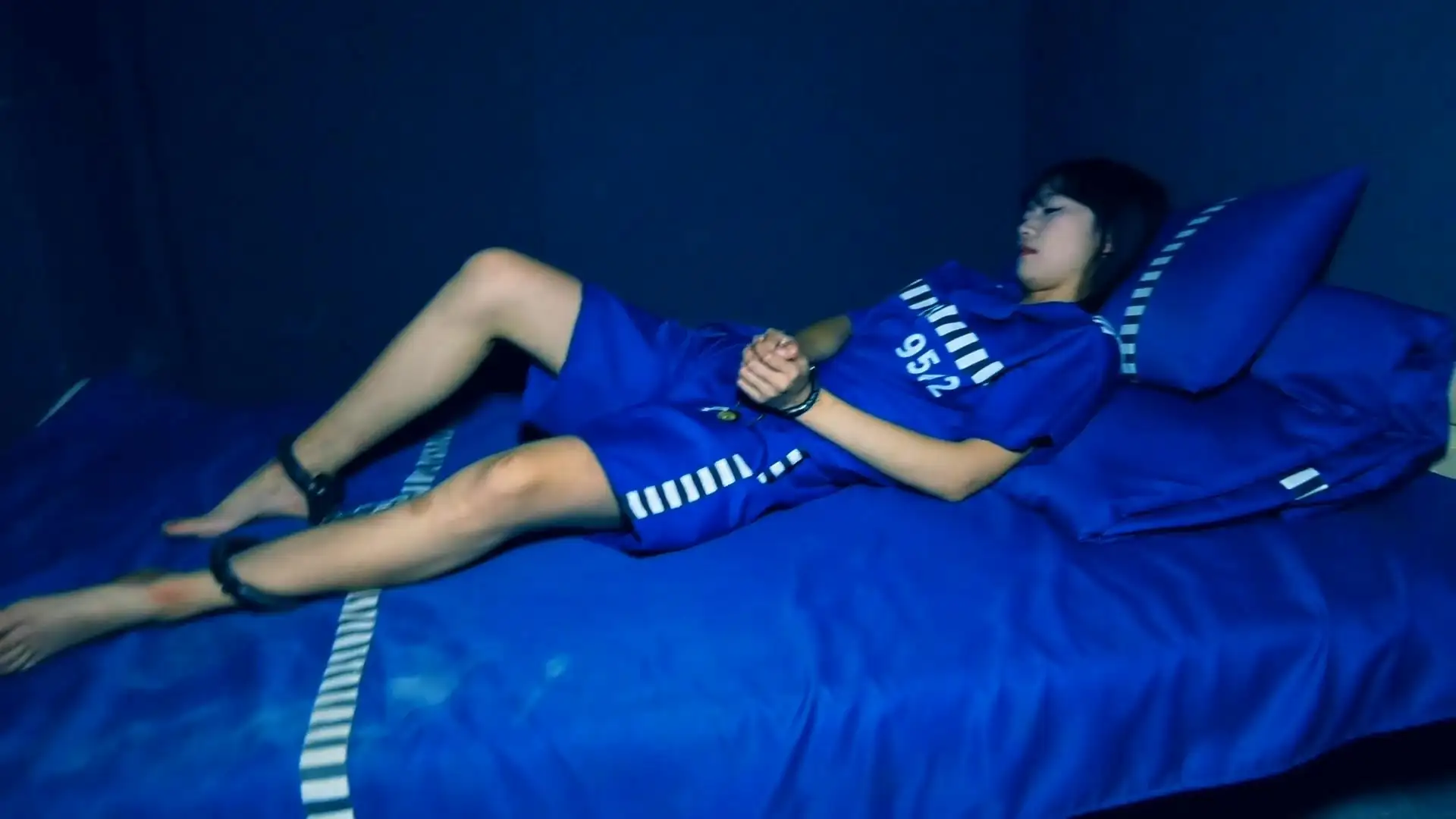 【胜景影视】《毒之悔以》下集 李梦媛被判死刑钉死镣验明正身押赴刑场执行绞刑