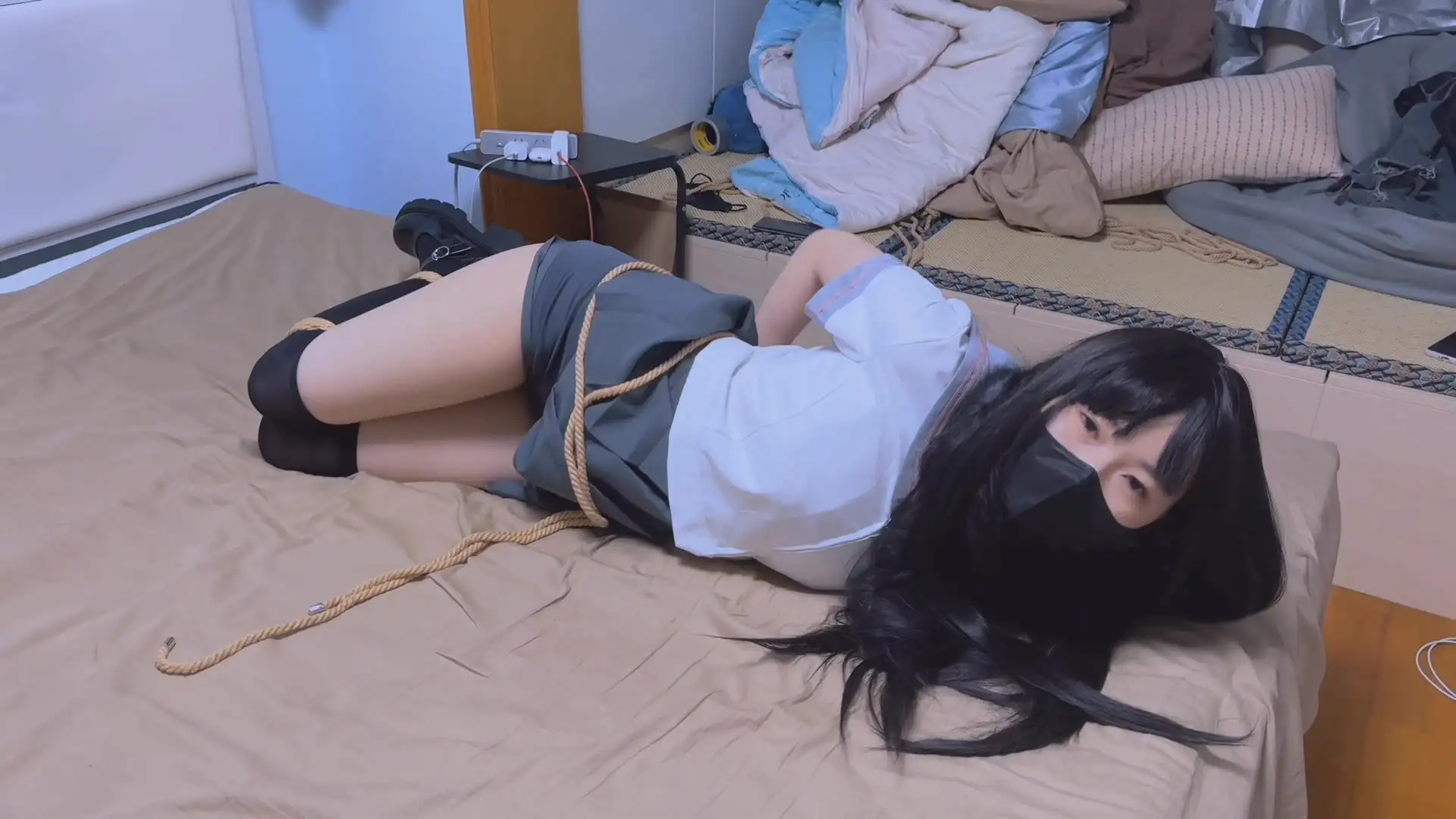 【wokunle】困困第十七弹，微剧情被绑架的JK女孩