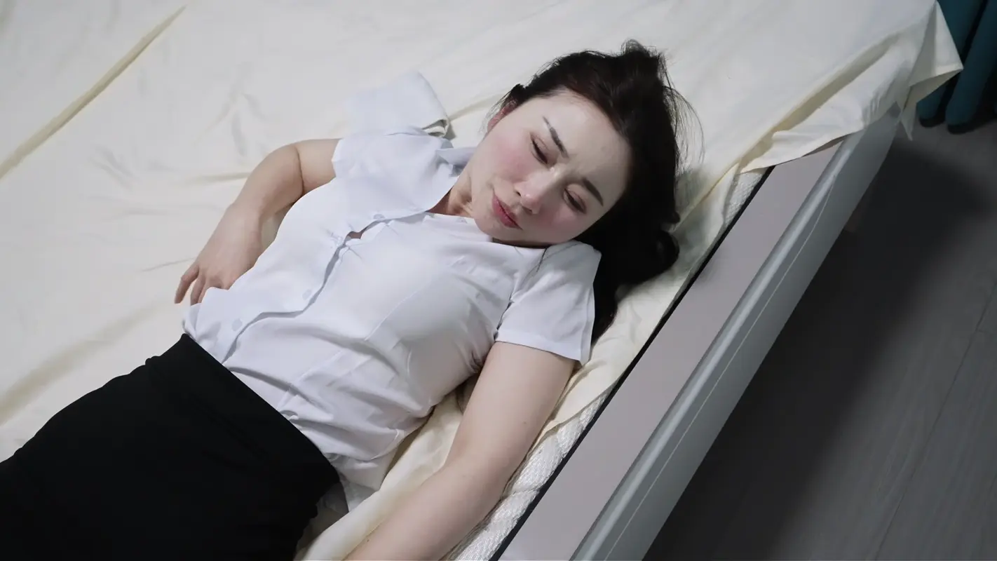 【会员寻片】【比尔工作室】陌生男子反复迷晕折磨 陌生来客