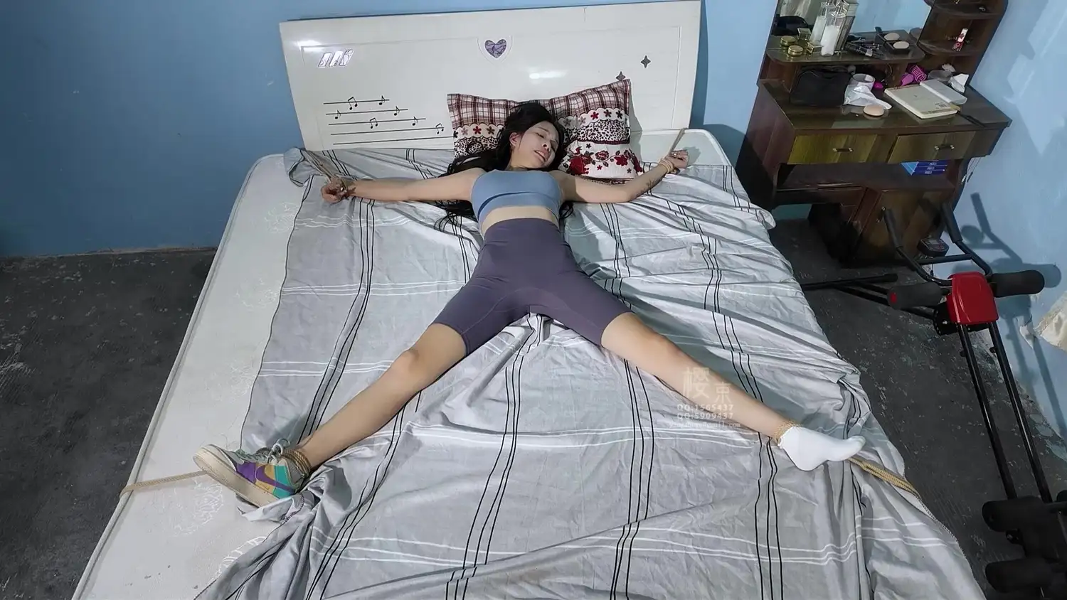 【樱束原创】《小偷的泄愤》