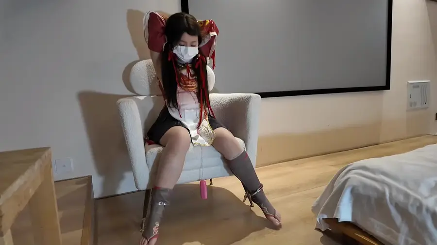 【苏苏】沈妙cos后手颈手枷td电击，手脚枷锁tk震动电击强高