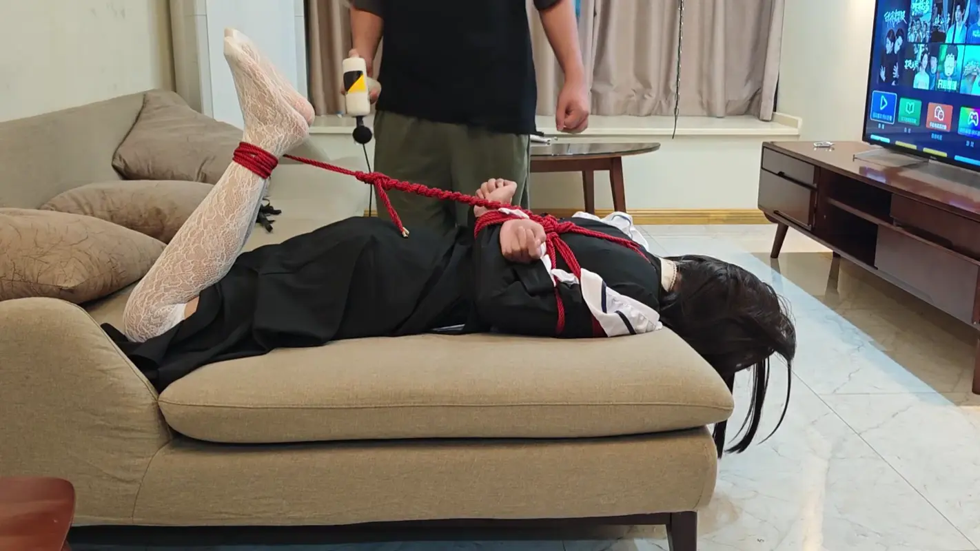 【绑架犯小林】女仆教育2