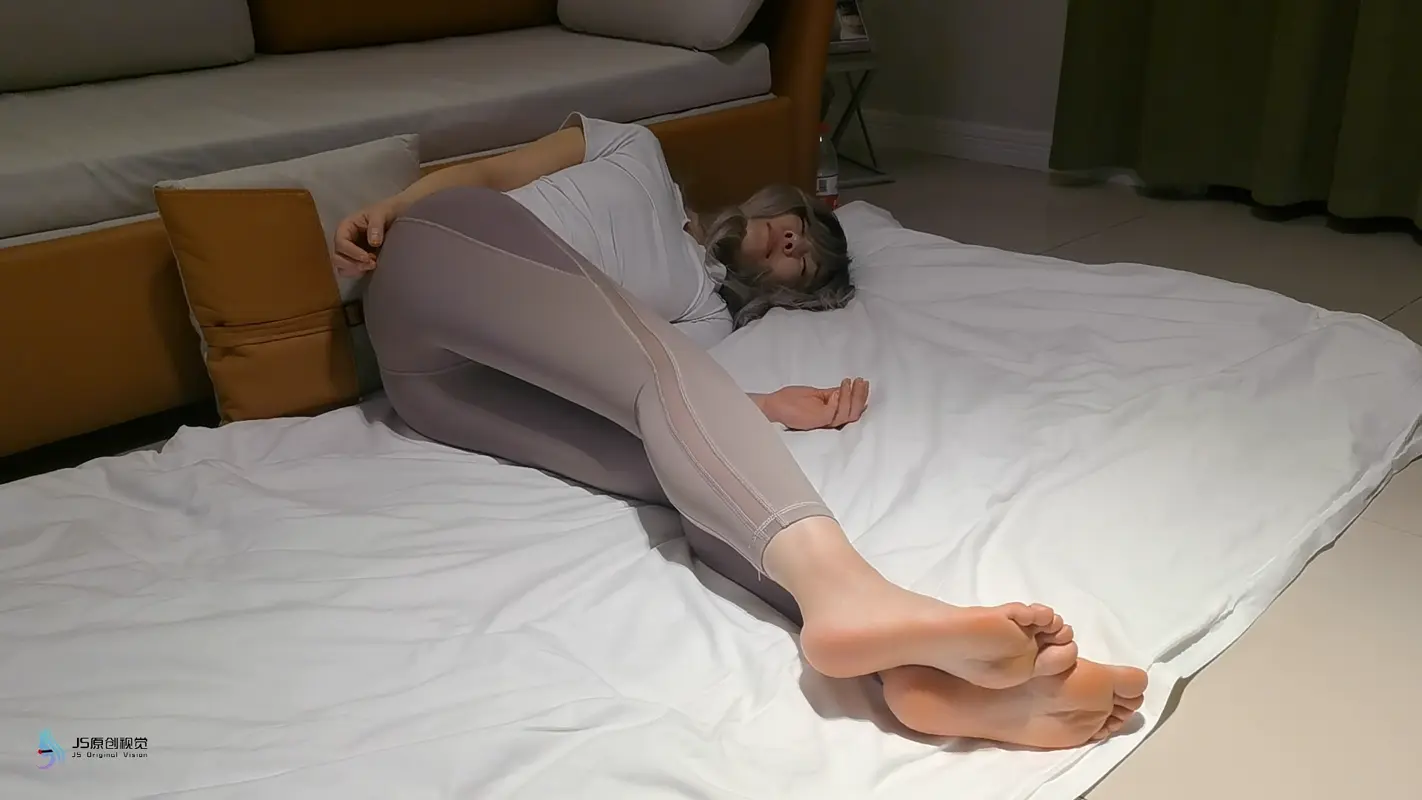 【JS】美女调查过程中被点穴