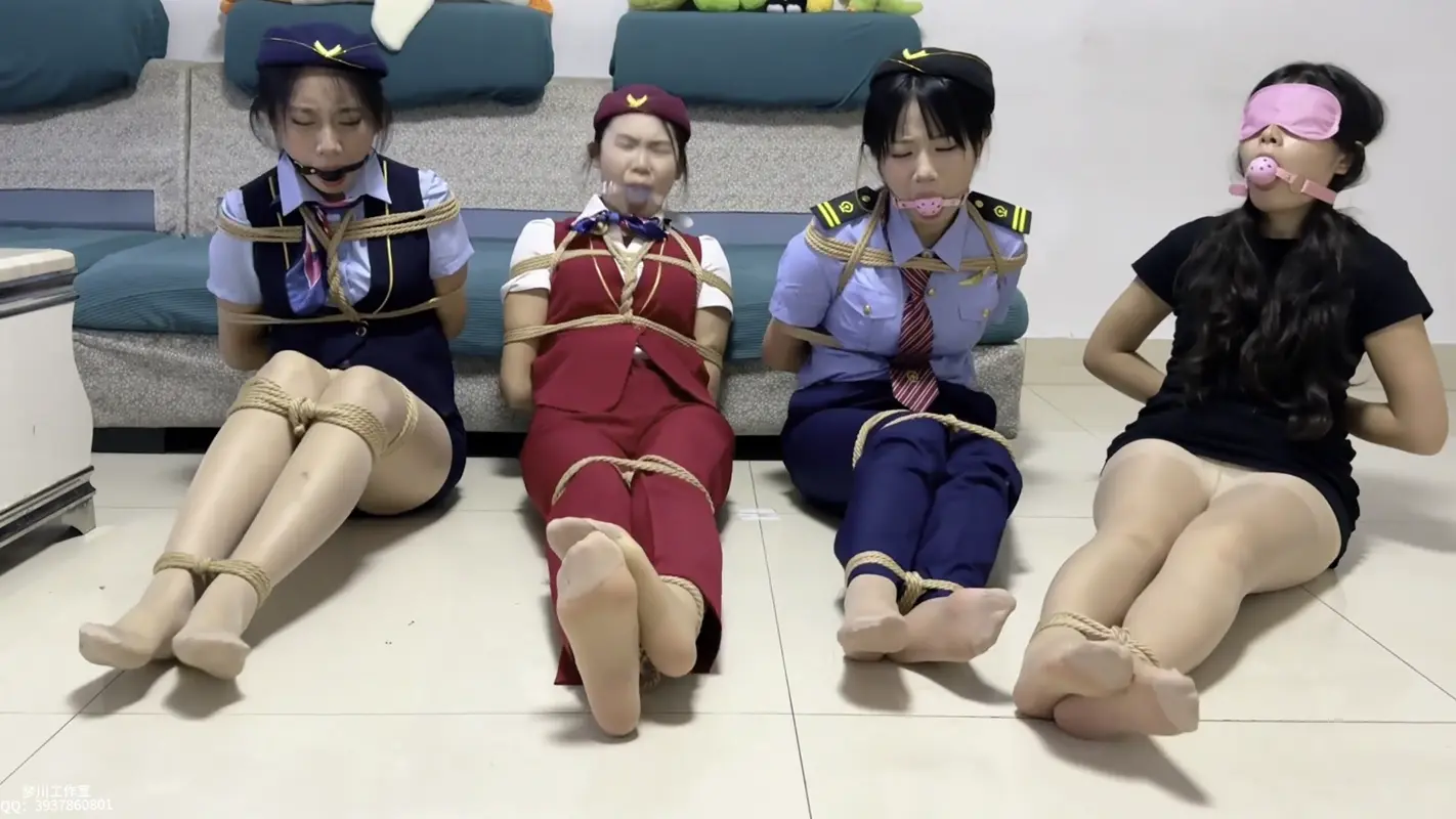 【梦川】丝袜制服控福利 难搞的乘客