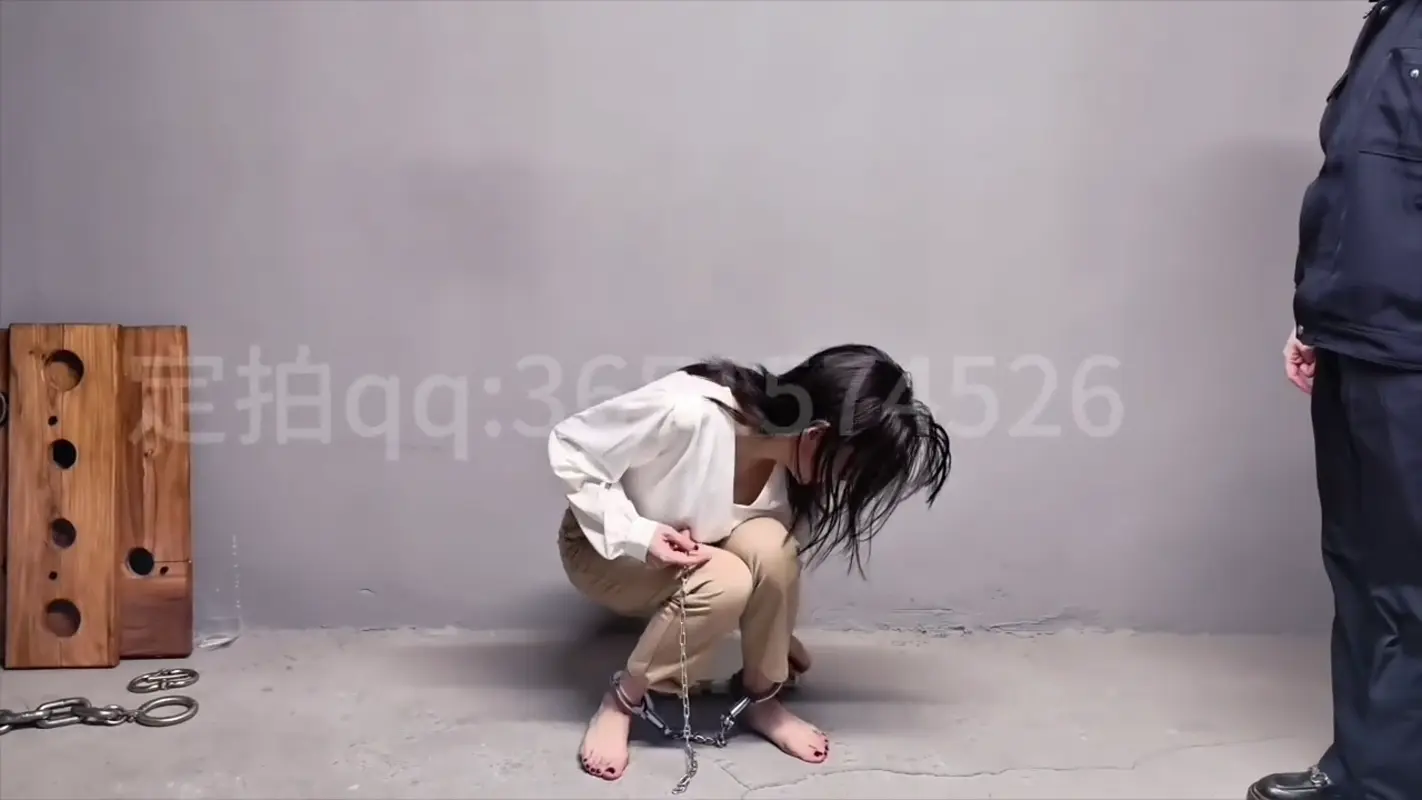 【鑫鑫工作室】落花有恨忧有泪