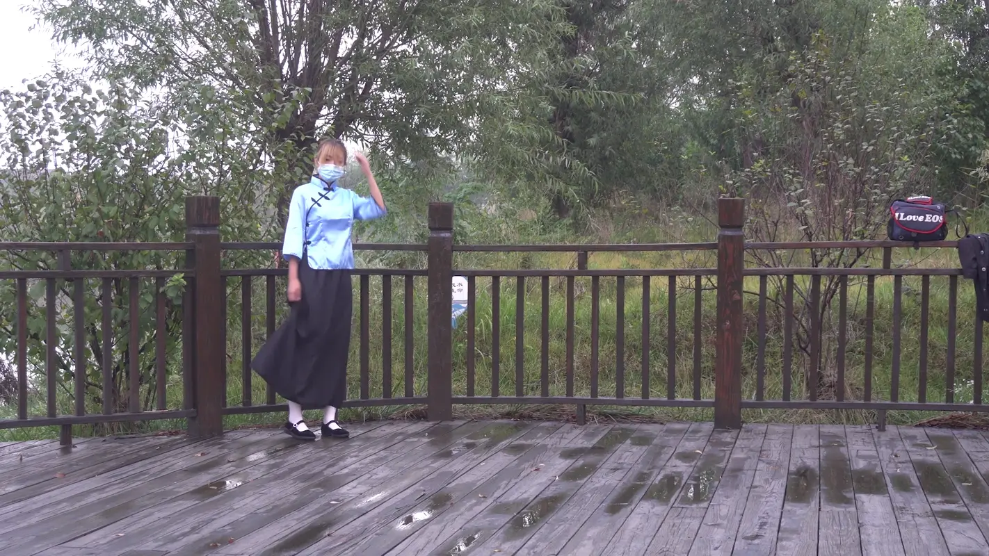 [魔法摄影工坊] 模特小翼 喜欢写真的少女