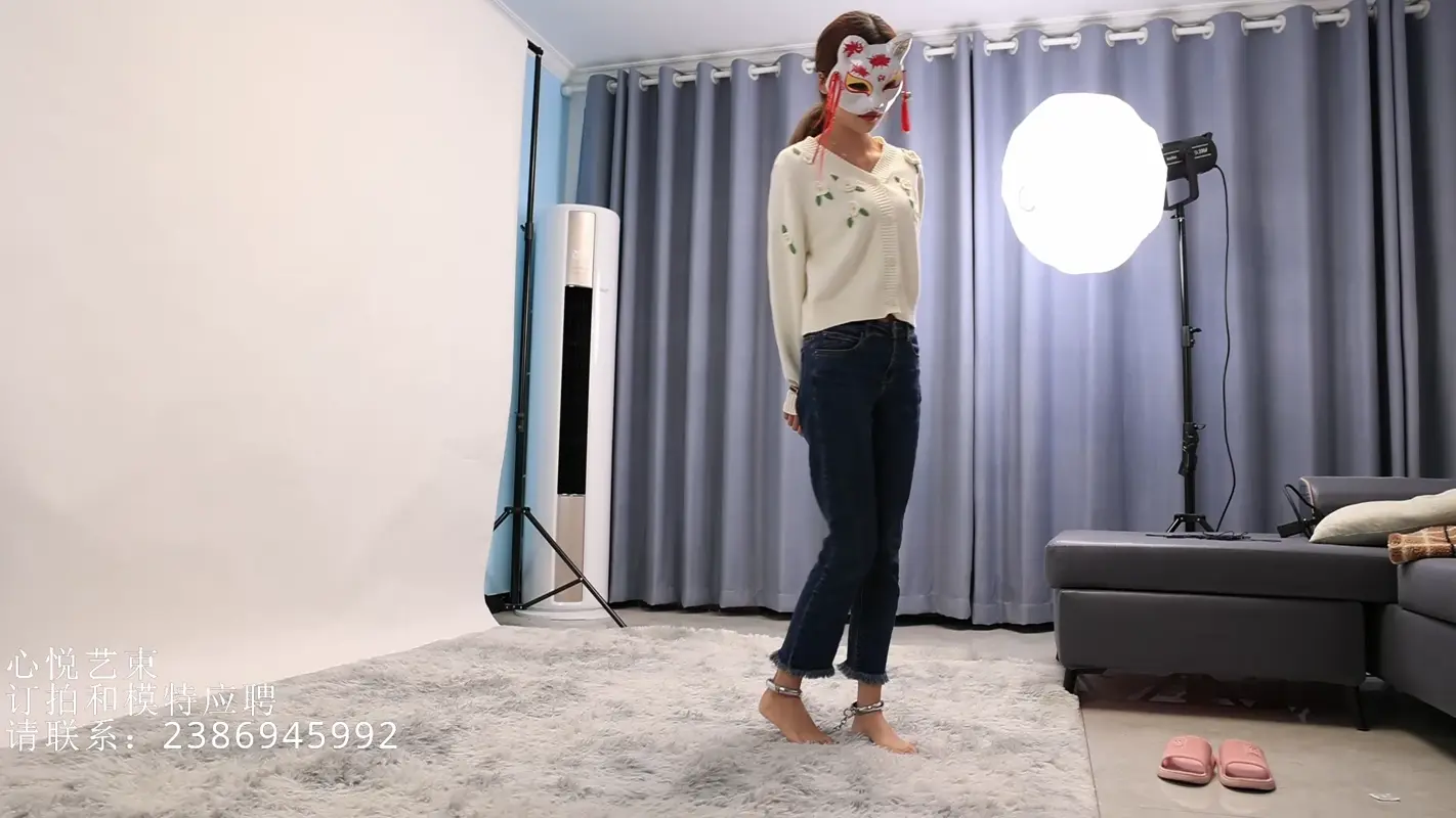【心悦艺束】-七七试镜新妹子七七，一米七身高才86斤镣铐Tk