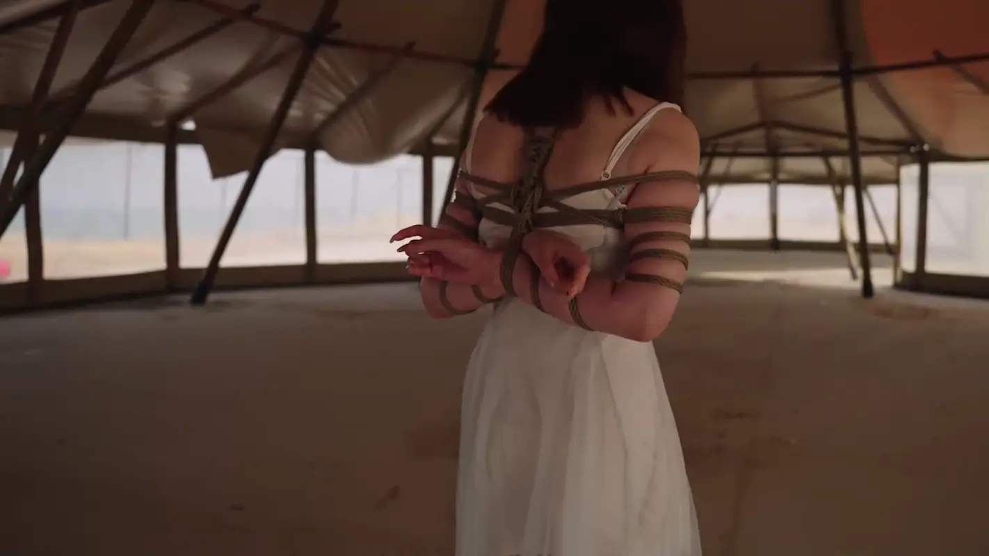 【半岛束艺台】【泠鸢】夏天到了，该穿裙子了