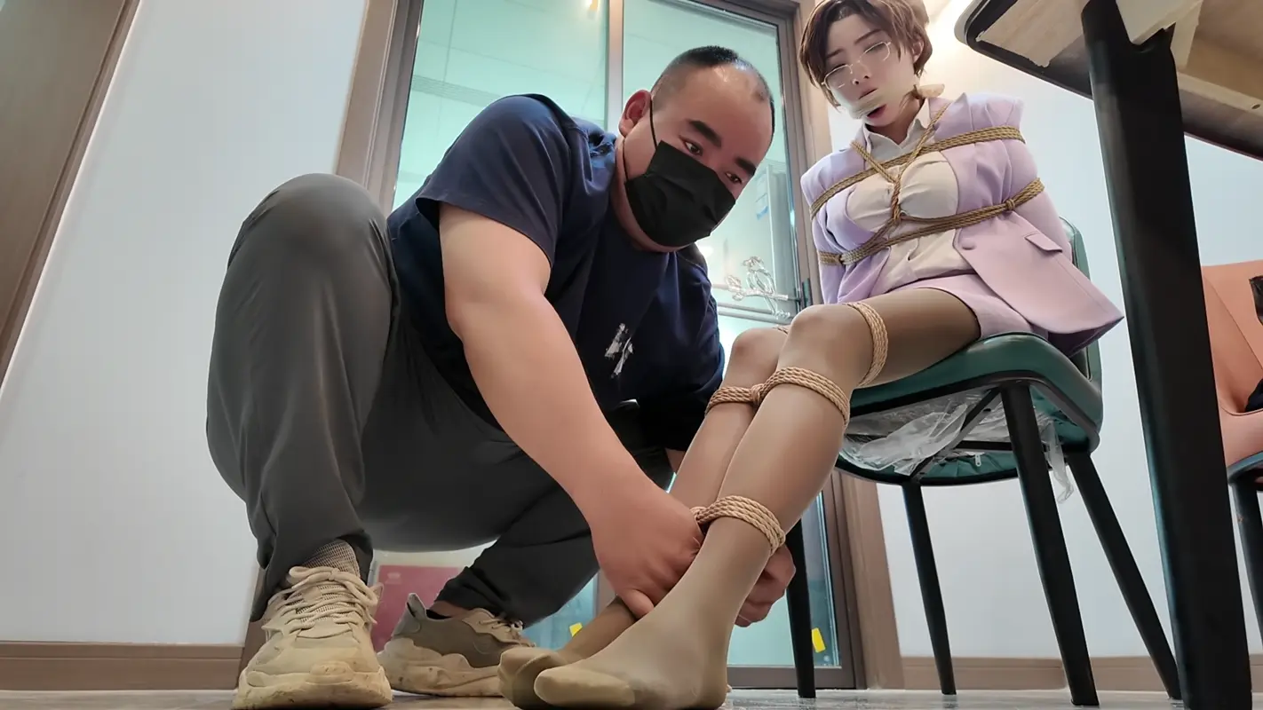 【李大侠原创】妃英理毛利兰遇袭之灾祸来临