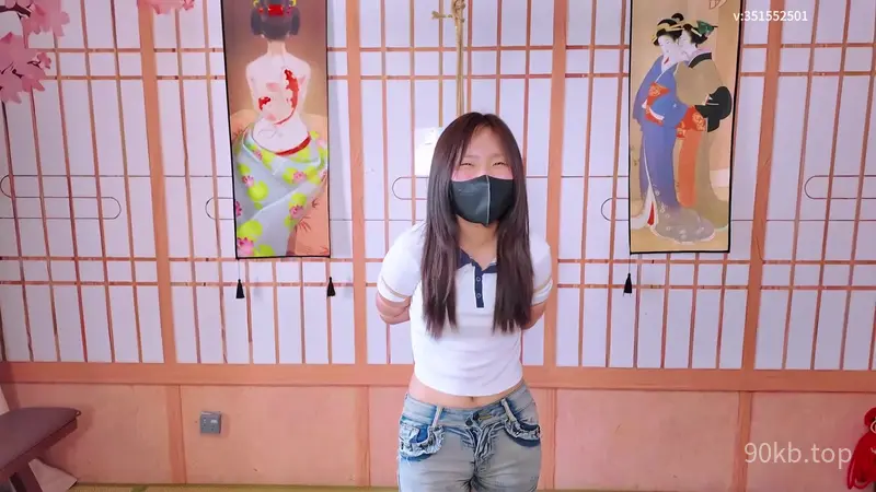 【一绳所爱】《大学生陈惜一边玩捆绑一边和室友聊天》