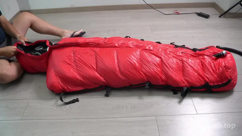 【闪闪工作室】夏日里极度闷热的五层包裹
