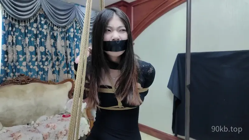 【枫叶工作室】《缚美记·欢迎来到①⑧号车模婧伊的直播间》【经典黑丝】【可怜求饶】【清纯玉女】【长腿诱惑】