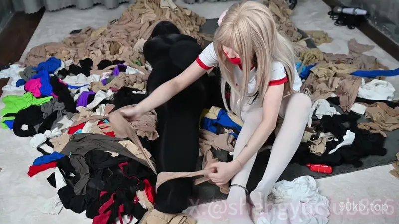 【绳欲club】新人啾啾的丝袜地狱 双人体操服束缚 国庆一小时超长特辑 驷马强高 郊狼 TK 气味系 超紧六层丝袜全包 填埋 堵嘴 袜子桶 呼吸抑制 百合游戏 你喜欢的这里都能找到